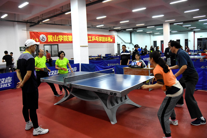 接接着这里 接接着这里