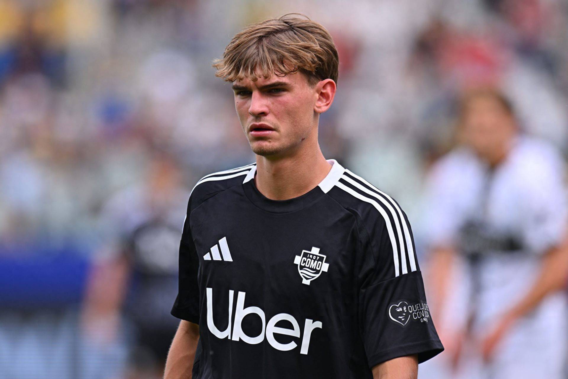 平台上频繁 平台上频繁