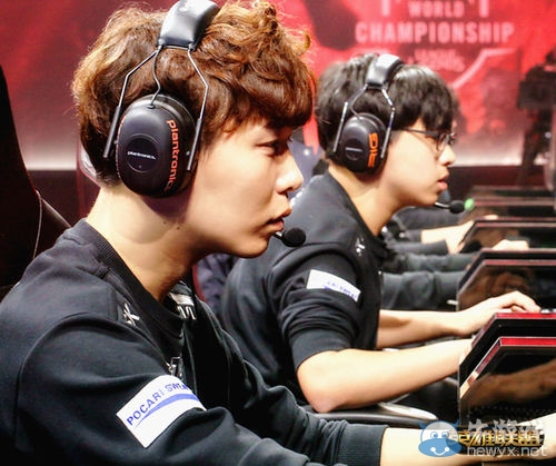 纽卡斯尔联 纽卡斯尔联